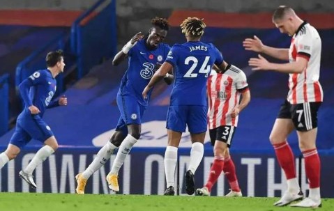 法甲焦点战：朗斯剑指欧战，兰斯全力保级