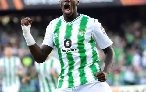 据报道，曼联和利物浦将争夺19岁的意甲天才阿萨纳·迪奥