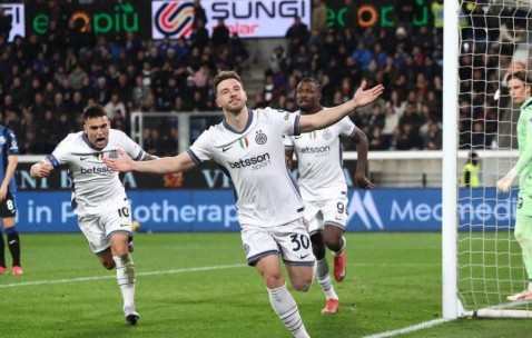 国米8连胜领跑意甲，刷新多项纪录