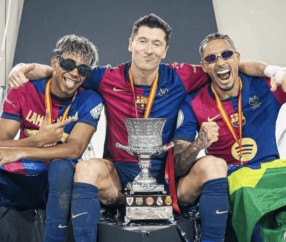 西甲最佳阵容出炉：姆巴佩领衔！巴萨4大巨星入选，维尼修斯无缘