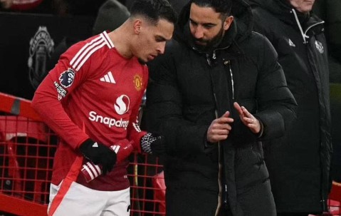 曼联同意5000万永久转会圆神，西甲欢呼雀跃