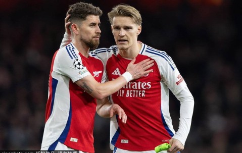 三级欧战座席：英超5队领跑 西甲4队皇马巴萨或会师？