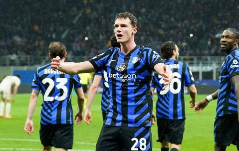 欧冠四强诞生！巴萨领跑夺冠热门国米半决赛迎硬仗