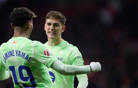 巴萨史诗级逆转登顶西甲！20分钟4球击溃马竞